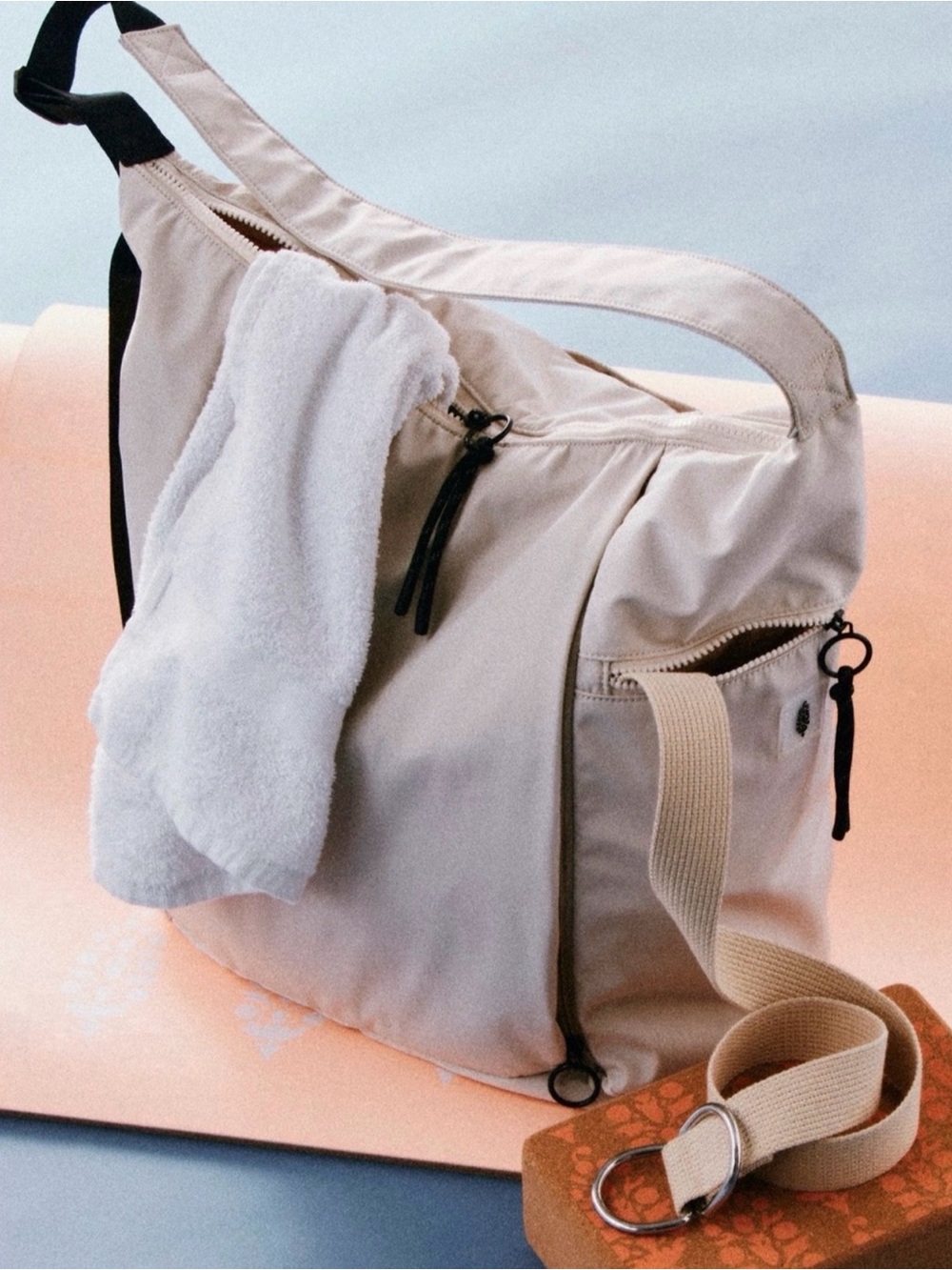 🌺 Free People Movement No Time Zones Carryall Tote | Offwhite | NWT